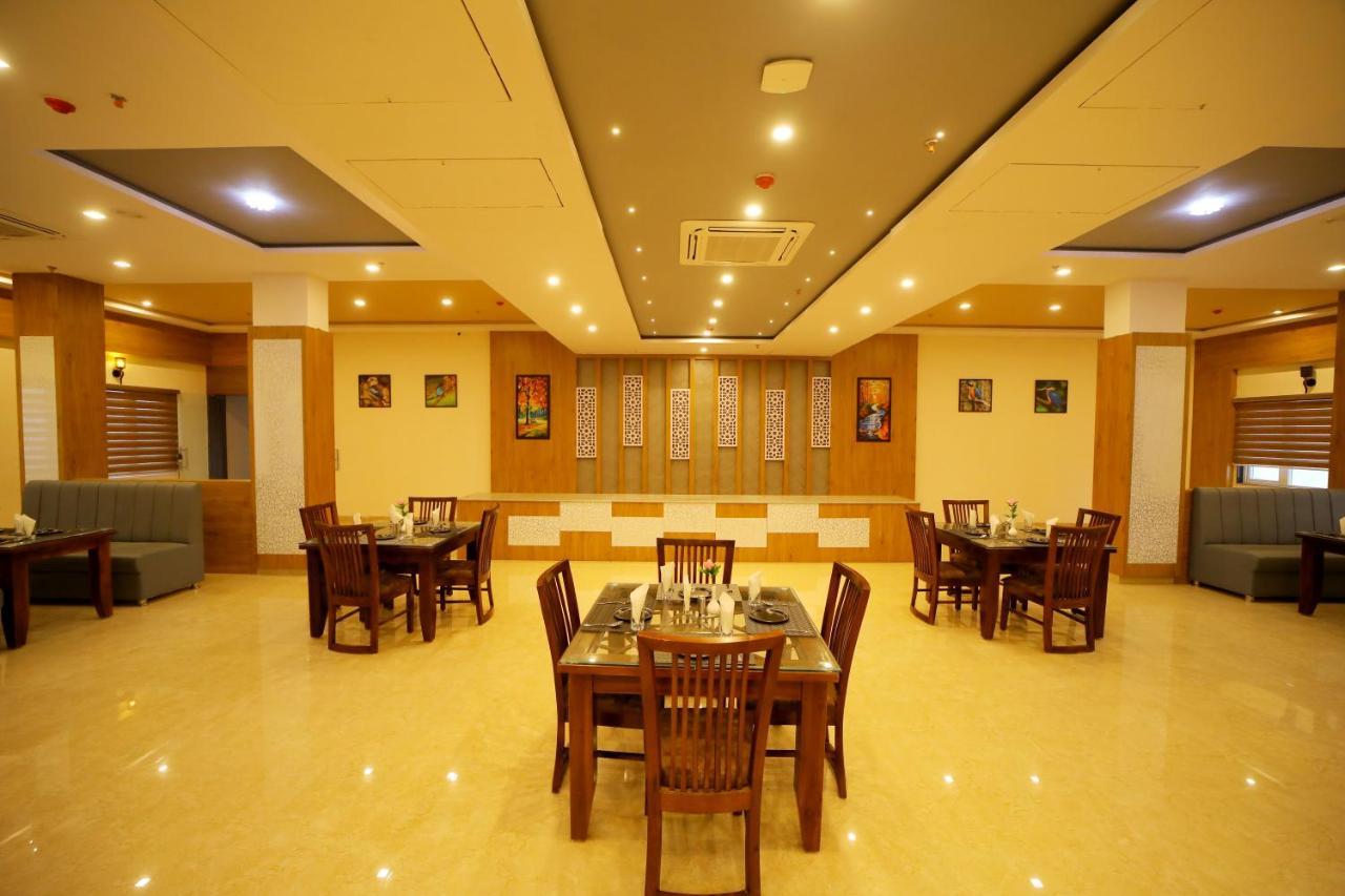 The Sky Imperial - Shahi Hotels & Resort Nāthdwāra Exterior foto